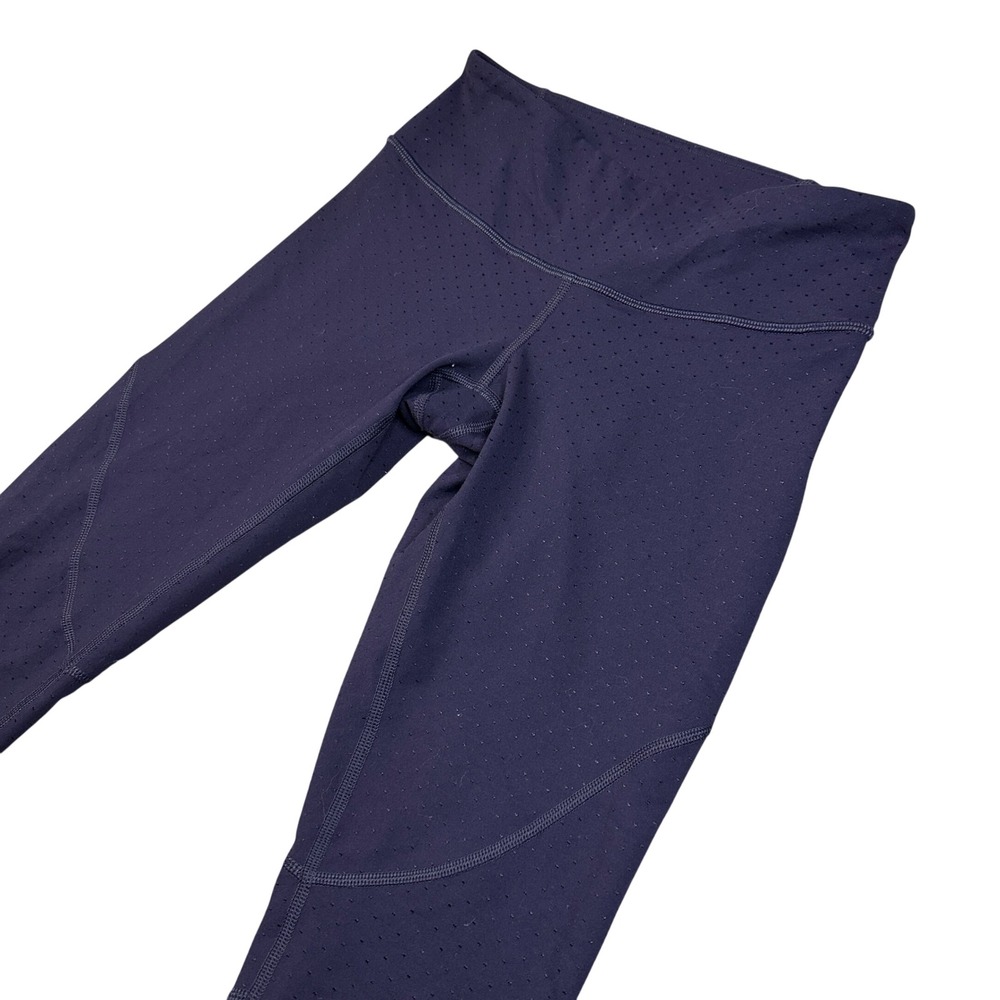 Lululemon High Times Pant Mesh Perforated Purple Crop Leggings Plum Size 4 - Picture 4 of 7
